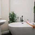 Дом отдыха The Wonky Nest