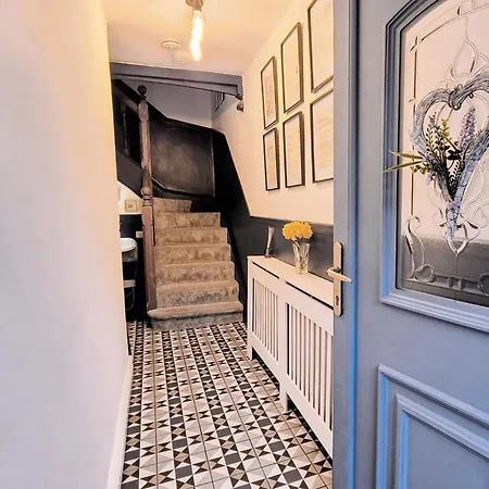 The Wonky Nest Dom wakacyjny