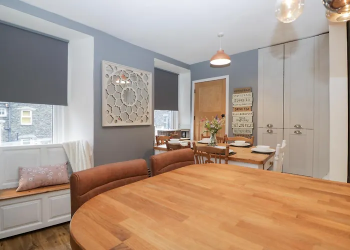 The Wonky Nest Holiday home Windermere